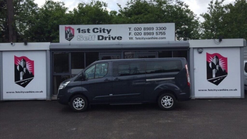 9 seater minibus hire